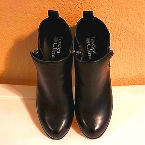 Women's Jessica Cline sz 7.5 Ankle Booties